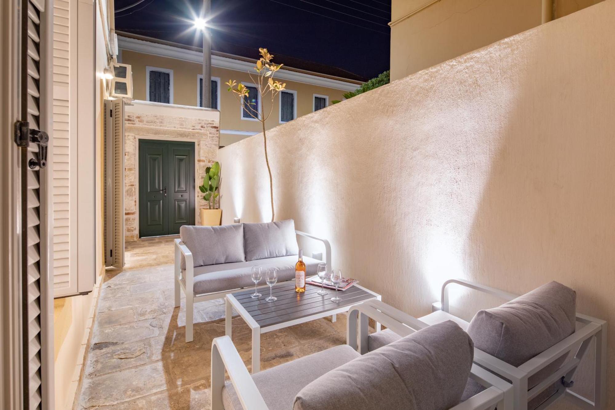 Modern-Vintage Old Town Suites Corfu  Exterior photo